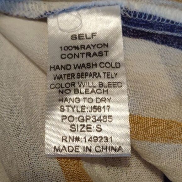 New Kori America Size S Festive Boho Top Navy Gold Stripe Fringe Ruffle Neckline - Picture 8 of 9